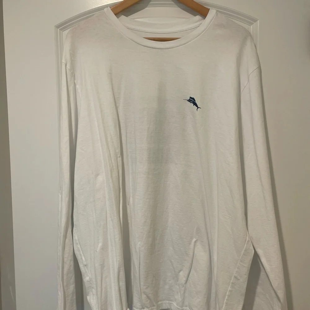 Tommy Bahama White Long Sleeve Shirt with Navy Logo - Picture 1 of 4